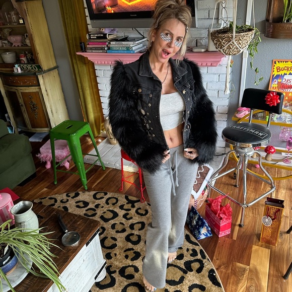 Black Denim Jacket with lace up Faux Fur Sleeves M - Picture 5 of 12